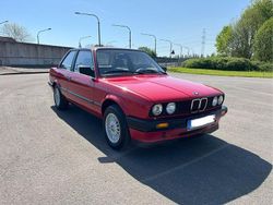 Rot Gebraucht 1989 BMW 316 Limousine | 9.800 €