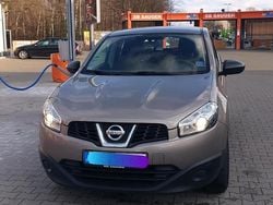Braun Gebraucht 2010 Nissan Qashqai SUV | 6.800 € (Fairer Preis)
