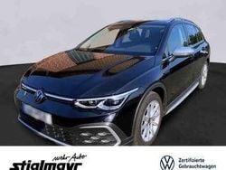 Deep black perleffekt Gebraucht 2023 VW Golf Alltrack Kombi | 32.470 € (Fairer Preis)