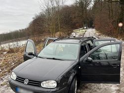 Schwarz Gebraucht 1999 VW Golf III Kombi | 2.400 €