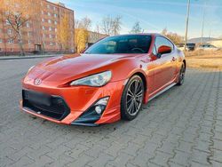 Orange Gebraucht 2012 Toyota GT86 GT Coupé | 16.999 € (Fairer Preis)