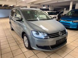 Grau Gebraucht 2014 VW Sharan Comfortline Van / Kleinbus | 13.999 € (Teuer)