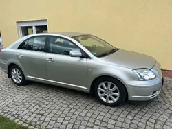 Silber Gebraucht 2005 Toyota Avensis Executive Limousine | 3.999 € (Fairer Preis)