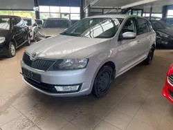 Silber Gebraucht 2014 Skoda Rapid Elegance Kombi | 4.490 € (Fairer Preis)