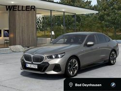 Oxidgraumetallic (grau) Gebraucht 2025 BMW 520 M Sport Limousine | 49.945 € (Superpreis)
