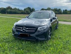 Schwarz Gebraucht 2018 Mercedes GLC250 SUV | 32.900 € (Etwas zu teuer)