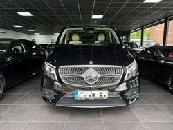 Schwarz Gebraucht 2023 Mercedes V300 Exclusive Van / Kleinbus | 62.900 €