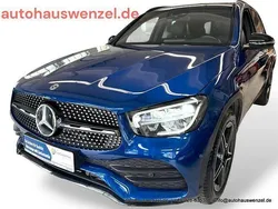 Brillantblau Gebraucht 2020 Mercedes GLC220 AMG SUV | 39.950 € (Teuer)