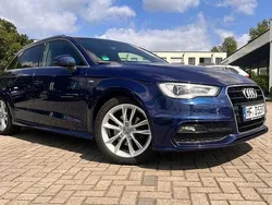 Blau Gebraucht 2015 Audi A3 Sportback S-Line Limousine | 15.500 € (Fairer Preis)