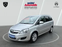 Silber Gebraucht 2014 Opel Zafira Family Van / Kleinbus | 12.990 € (Teuer)
