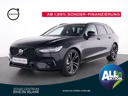 Schwarz onyx black / metallic Gebraucht 2024 Volvo V90 Plus Kombi | 69.990 €