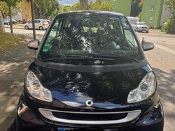 Schwarz Gebraucht 2011 Smart ForTwo Coupé Kleinwagen | 4.999 €