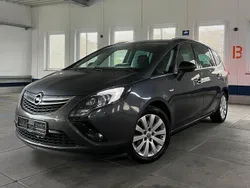 Grau Gebraucht 2012 Opel Zafira Tourer Innovation Van / Kleinbus | 5.499 € (Guter Preis)