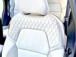 Silber Gebraucht 2021 Renault Captur Initiale Paris SUV | 22.960 € (Teuer)