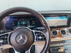 Grau Gebraucht 2018 Mercedes E300 Limousine | 27.700 € (Guter Preis)