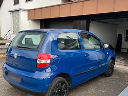 Blau Gebraucht 2007 VW Fox Kleinwagen | 3.750 € (Teuer)