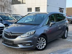Grau Gebraucht 2017 Opel Zafira Tourer Van / Kleinbus | 9.990 € (Guter Preis)