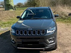 Grau Gebraucht 2019 Jeep Compass Limited SUV | 18.700 € (Fairer Preis)