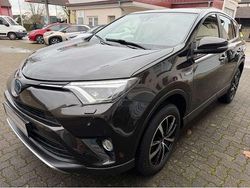 Dark brown metallic Gebraucht 2017 Toyota RAV4 Hybrid Edition-S SUV | 17.300 € (Fairer Preis)