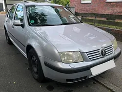 Silber Gebraucht 2002 VW Bora Limousine | 1.200 € (Guter Preis)