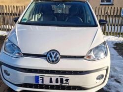 Weiß Gebraucht 2019 VW up! IQ Drive Kleinwagen | 9.500 € (Fairer Preis)