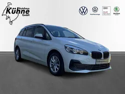 Andere Gebraucht 2018 BMW 218 Advantage Kombi | 16.989 € (Etwas zu teuer)