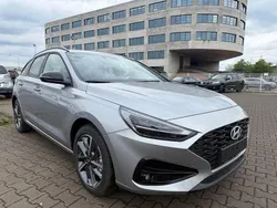 Silber Neu 2025 Hyundai i30 Style Limousine | 20.499 € (Guter Preis)