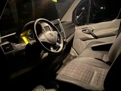 Schwarz Gebraucht 2015 Mercedes Sprinter Van | 14.900 €