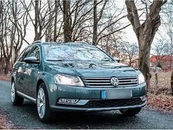 Grau Gebraucht 2013 VW Passat Alltrack Kombi | 15.500 €