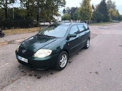 Grün Gebraucht 2003 Toyota Corolla Kombi | 1.999 € (Guter Preis)