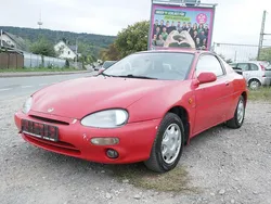 Rot Gebraucht 1994 Mazda MX3 Kleinwagen | 1.000 €