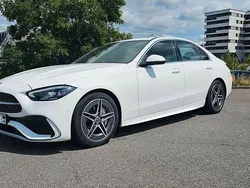 Weiß Gebraucht 2023 Mercedes C200 AMG line Limousine | 35.900 € (Superpreis)