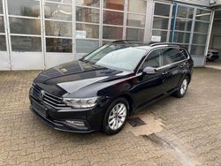 Deep black Gebraucht 2023 VW Passat Business Kombi | 18.999 € (Guter Preis)