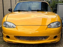 Gelb Gebraucht 2002 Mazda MX5 Cabrio | 11.999 €