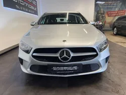 Iridiumsilber metalliclack Gebraucht 2022 Mercedes A200 Limousine | 17.690 €
