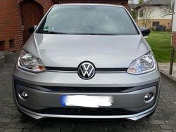 Silber Gebraucht 2022 VW up! Kleinwagen | 11.999 €