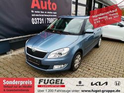Satingrau metallic Gebraucht 2011 Skoda Fabia Ambiente Kleinwagen | 1.999 € (Superpreis)