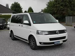 Weiß Gebraucht 2016 VW Multivan Edition Van / Kleinbus | 25.499 €