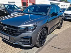 Grau Gebraucht 2019 VW Touareg R-line SUV | 34.000 € (Guter Preis)