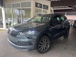 Grau Gebraucht 2019 Skoda Karoq SportLine SUV | 19.990 € (Fairer Preis)