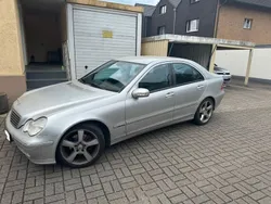 Silber Gebraucht 2001 Mercedes C200 Avantgarde Limousine | 2.500 € (Guter Preis)