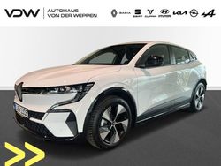Weiß Gebraucht 2024 Renault Mégane Techno Limousine | 38.690 € (Teuer)