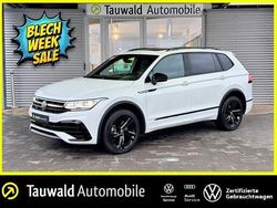 Weiß (oryxweiß perlmutteffekt) Gebraucht 2024 VW Tiguan Allspace R-line SUV | 42.730 € (Fairer Preis)