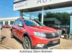 Rot Gebraucht 2017 Dacia Sandero Prestige Kleinwagen | 7.400 € (Fairer Preis)
