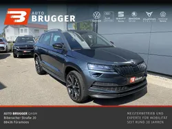 Quarzgrau metallic Gebraucht 2022 Skoda Karoq SportLine SUV | 30.980 € (Etwas zu teuer)