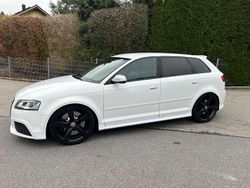 Weiß Gebraucht 2012 Audi RS3 Sportback Comfort Kleinwagen | 24.999 € (Fairer Preis)