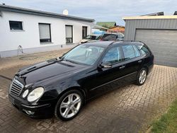 Schwarz Gebraucht 2008 Mercedes E280 Kombi | 4.999 € (Fairer Preis)