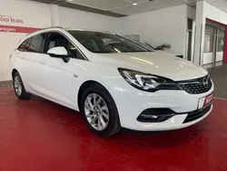 Weiß Gebraucht 2020 Opel Astra Elegance Kombi | 16.490 € (Fairer Preis)