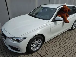 Alpinweiss 3 Gebraucht 2019 BMW 318 Advantage Kombi | 20.914 € (Fairer Preis)