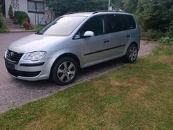 Silber Gebraucht 2007 VW Touran Van / Kleinbus | 3.999 € (Fairer Preis)
